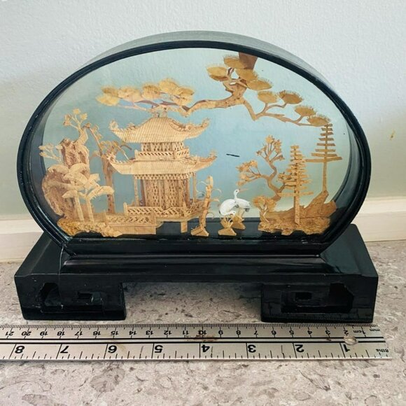 Cork Art Diorama: Intricate Chinoiserie Sculpture with Cranes - Picture 4 of 10